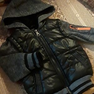 ❄Urban Republic puffy jacket